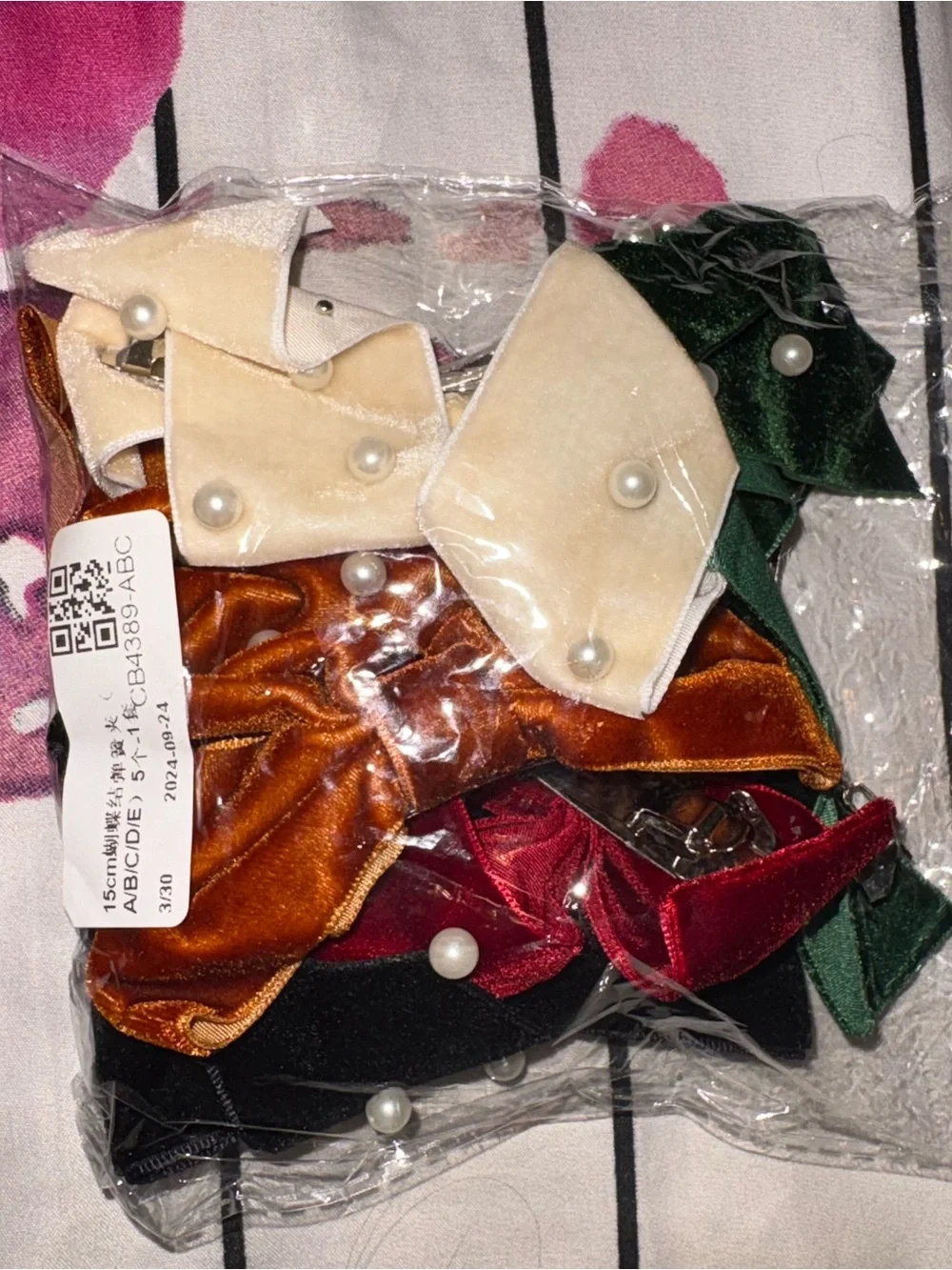 Velvet Pearl Bow Hair Clips - Multiple Colors